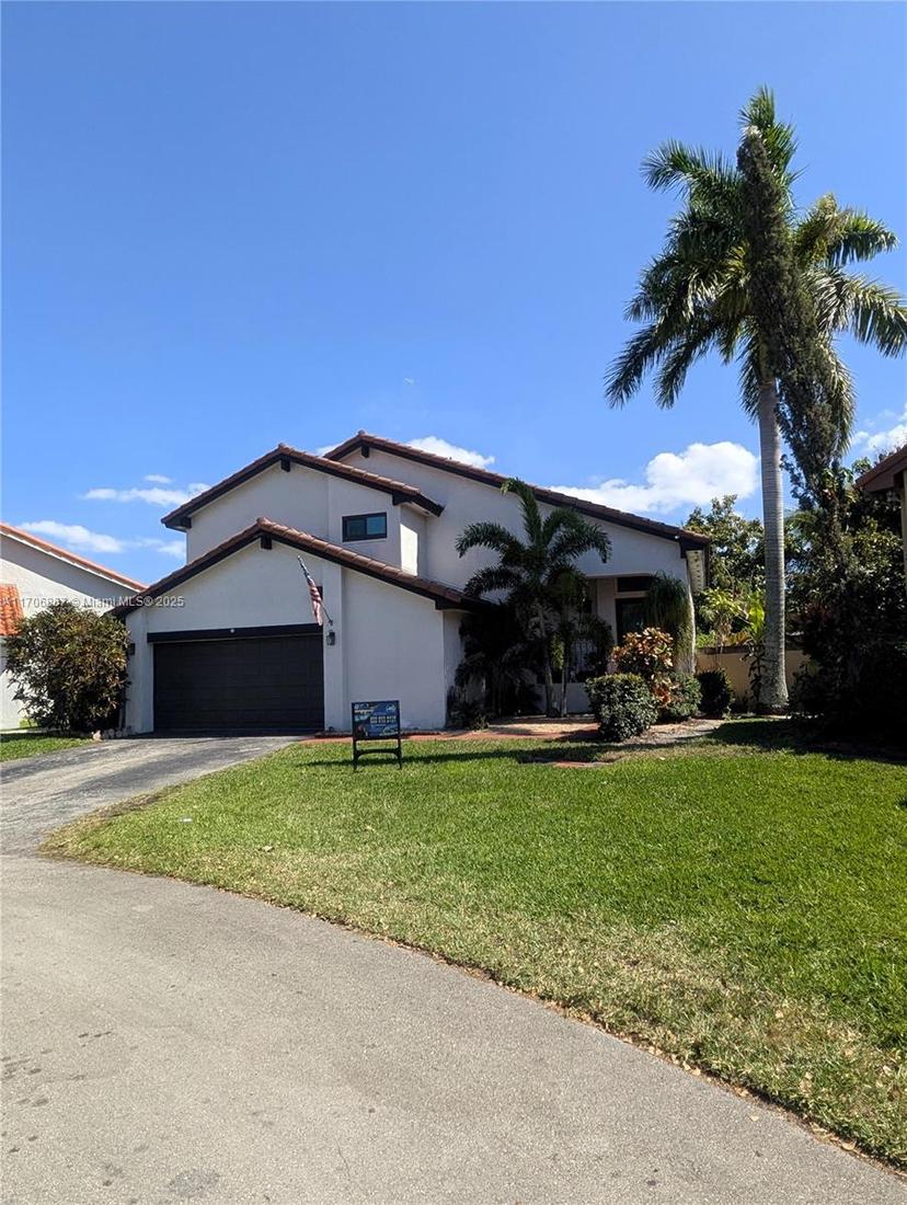 Picture of 17715 NW 62Nd Pl N, Hialeah FL 33015