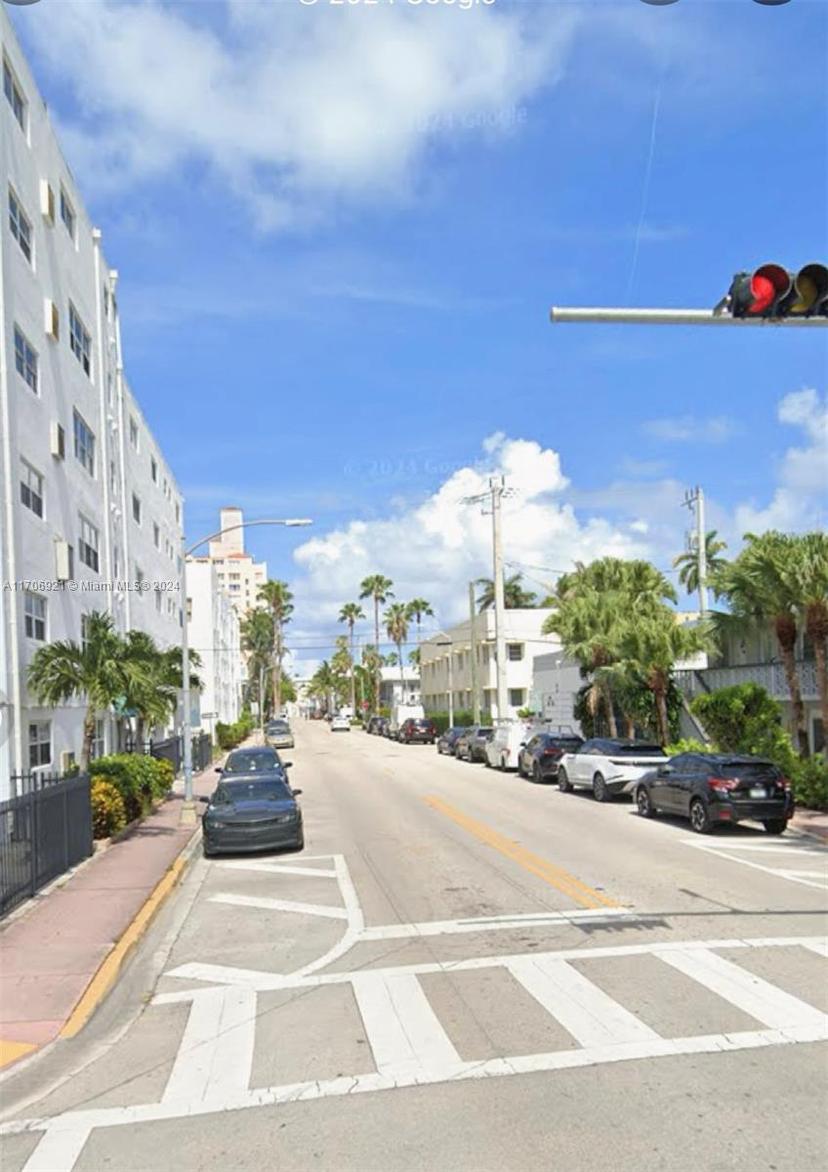 Picture of 801 W Meridian Ave # 3B, Miami Beach FL 33139