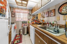 Picture of 9390 W Flagler St # 218F, Miami, FL 33174