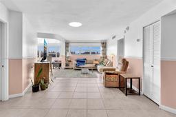 Picture of 1881 Washington Ave # 16H, Miami Beach, FL 33139