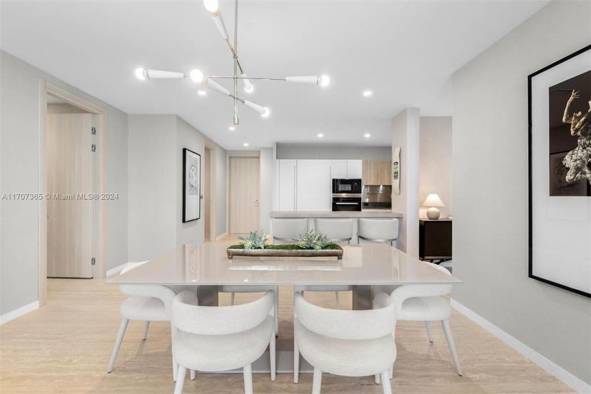 Picture of 1000 Brickell Plz, Miami FL 33131