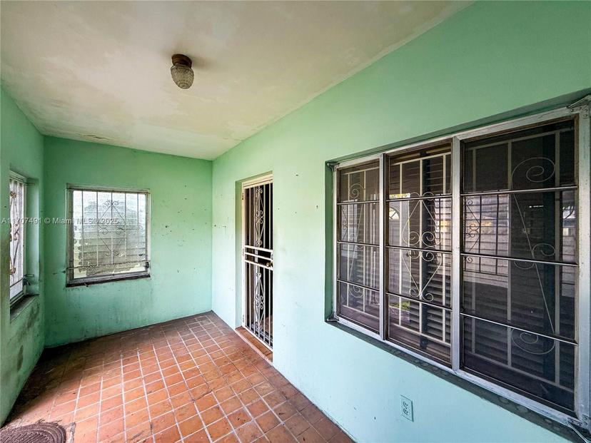 Picture of 1770 NW 55Th Ter, Miami FL 33142
