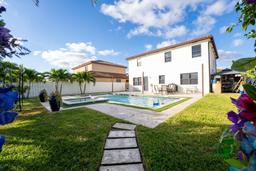 Picture of 2492 SE 3Rd St, Homestead, FL 33033