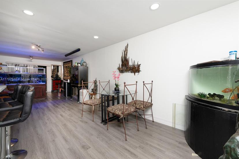 Picture of 1519 Drexel Ave # 203, Miami Beach FL 33139