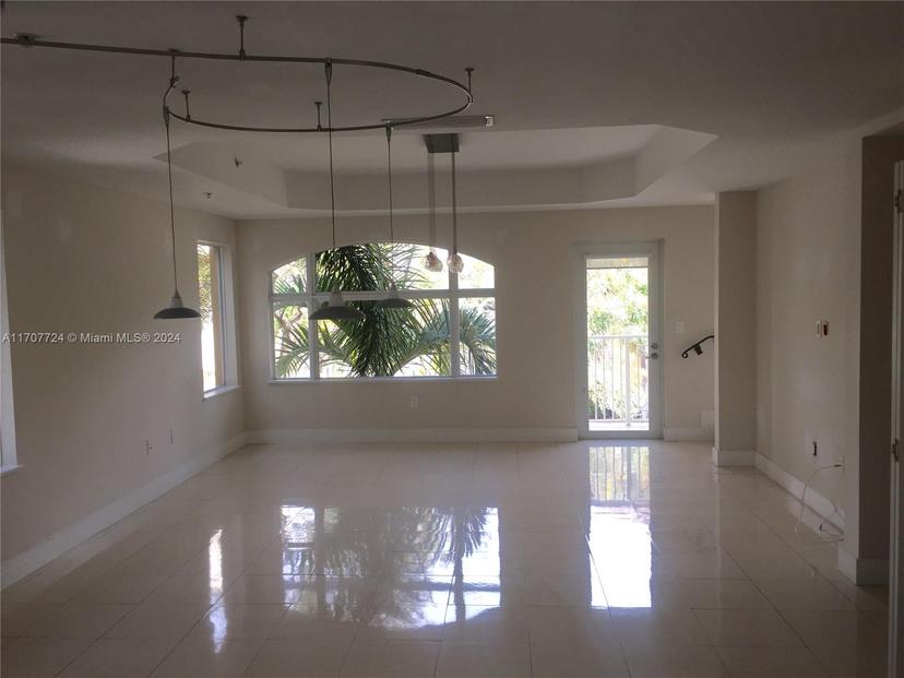 Picture of 2700 NE 184Th Ter # 126, Aventura FL 33160