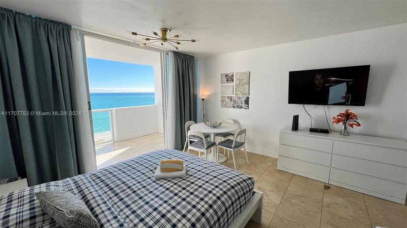 Picture of 5445 Collins Ave # 627, Miami Beach FL 33140
