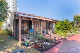 Picture of 2617 S Parkview Dr, Hallandale Beach, FL 33009