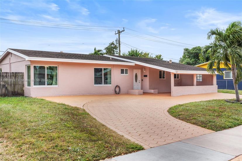 Picture of 1440 NW 179Th Ter, Miami Gardens FL 33169