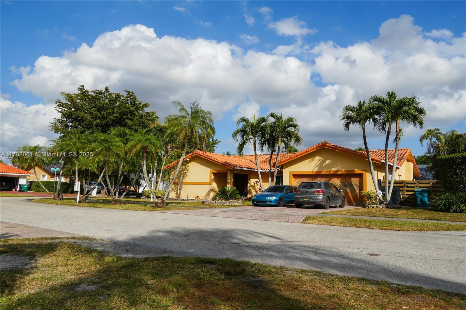 Picture of 10443 SW 129Th Pl, Miami, FL 33186