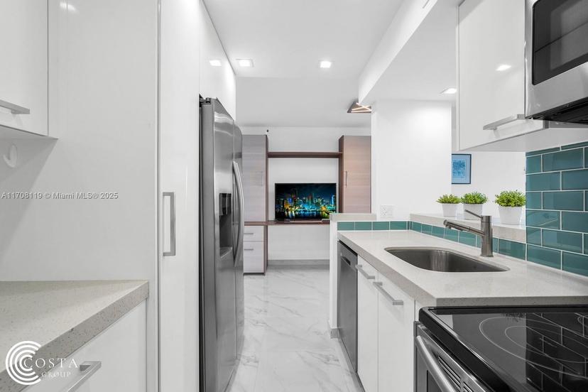 Picture of 1000 West Ave # 717, Miami Beach FL 33139