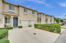 Picture of 1411 NW 214Th Ter, Miami Gardens, FL 33169