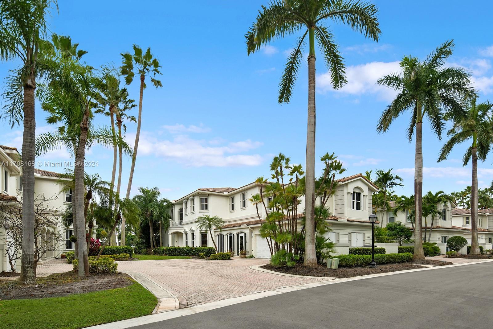 Picture of 21215 NE 38Th Ave # 61, Aventura, FL 33180