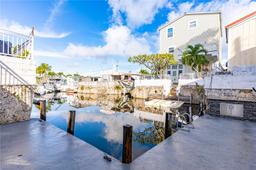 Picture of 103 W Avenue A, Key Largo, FL 33037