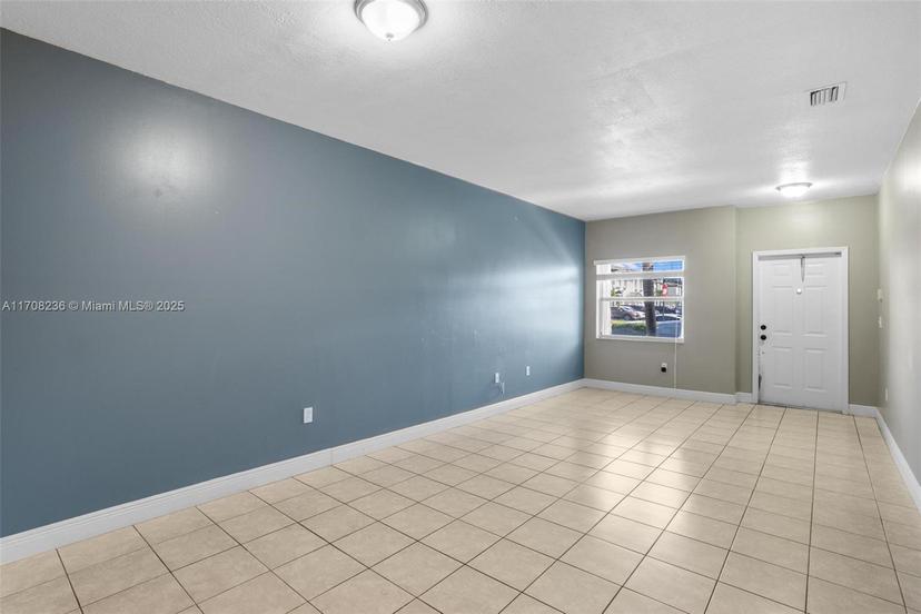 Picture of 2340 SE 23Rd Ter # 2340, Homestead FL 33035