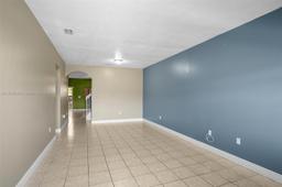 Picture of 2340 SE 23Rd Ter # 2340, Homestead, FL 33035