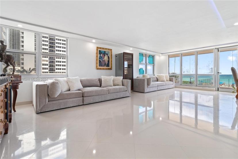 Picture of 1912 S Ocean Dr # 3D, Hallandale Beach FL 33009