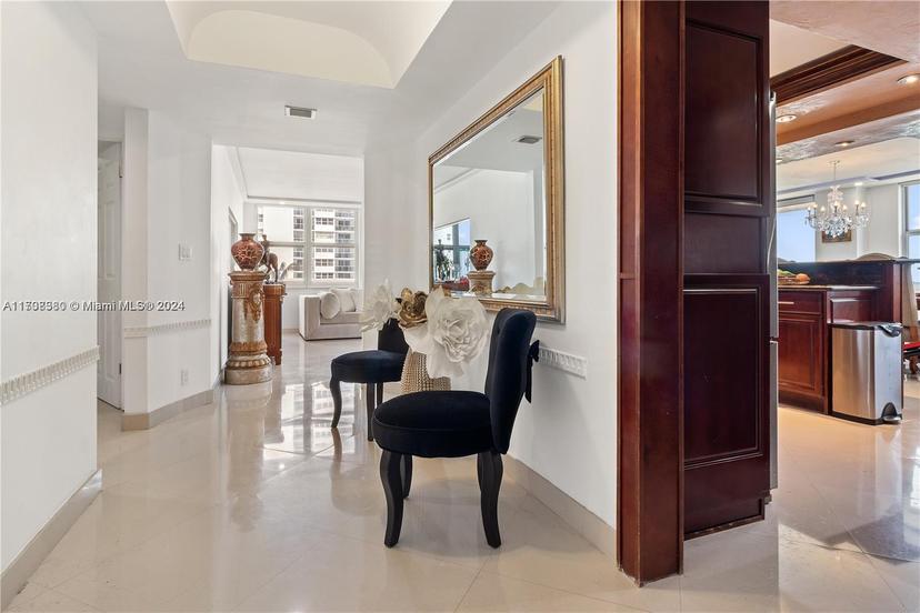 Picture of 1912 S Ocean Dr # 3D, Hallandale Beach FL 33009