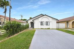 Picture of 7457 NW 168Th St, Hialeah, FL 33015