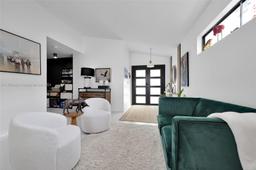 Picture of 7457 NW 168Th St, Hialeah, FL 33015