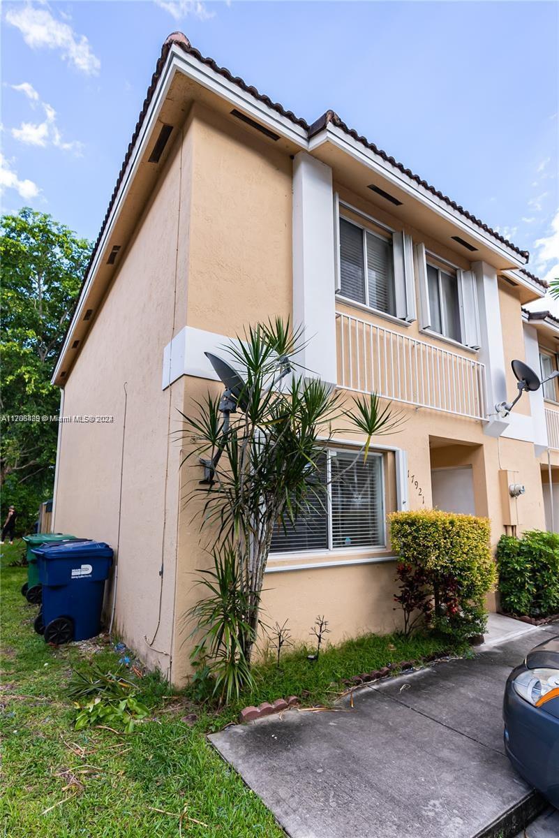 Picture of 17921 SW 140Th Ct # 17921, Miami FL 33177