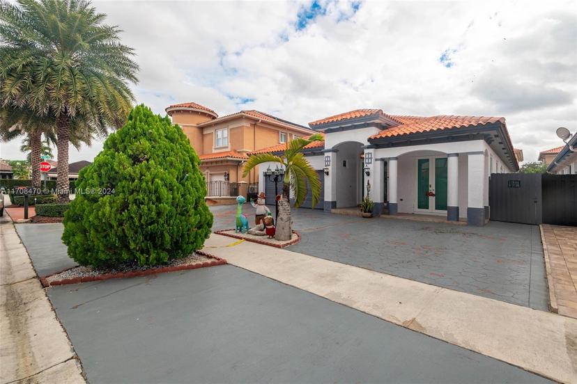Picture of 15226 SW 21St Ln, Miami FL 33185