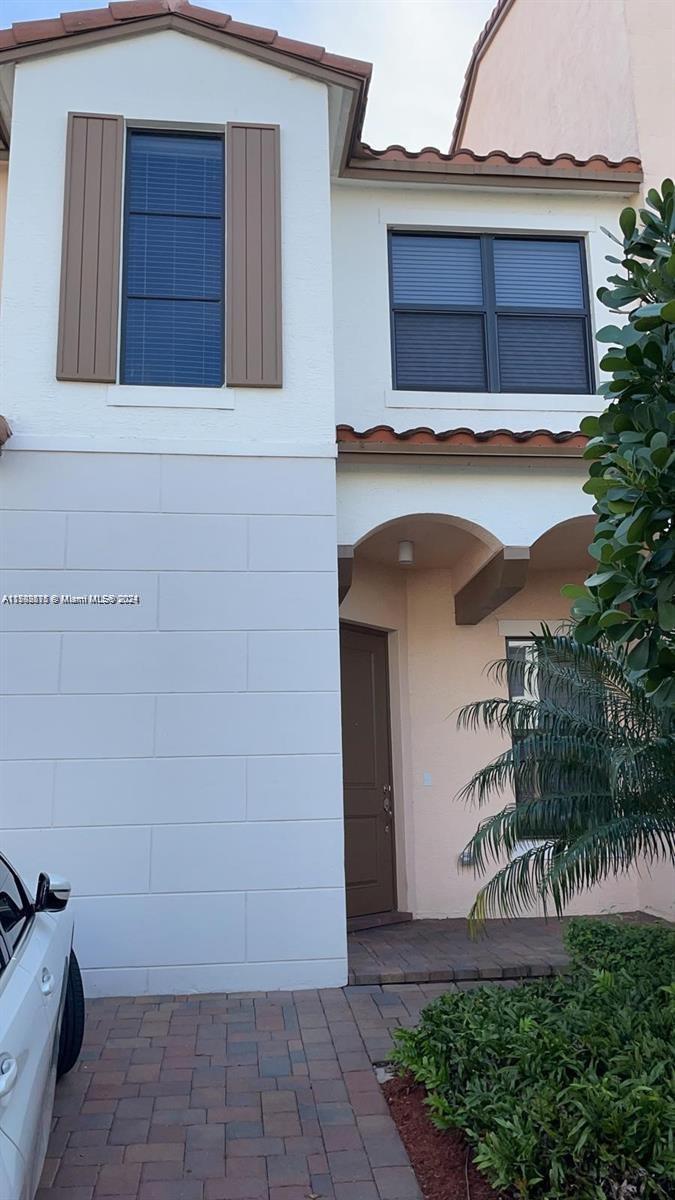 Picture of 20962 NW 1St Dr # 20962, Pembroke Pines FL 33029