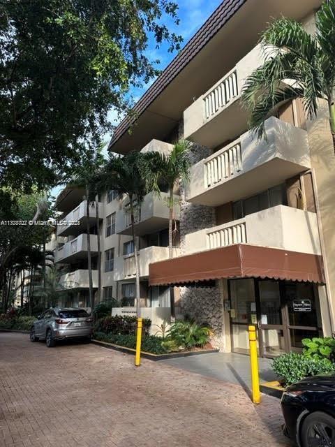 Picture of 1800 Sans Souci Blvd # 115, North Miami, FL 33181