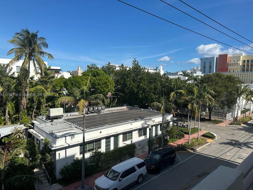 Picture of 360 Meridian Ave # 4D, Miami Beach FL 33139