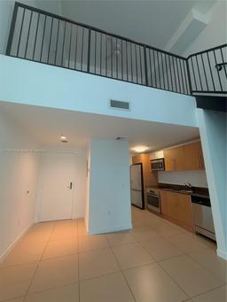 Picture of 300 S Biscayne Blvd # 804, Miami, FL 33131