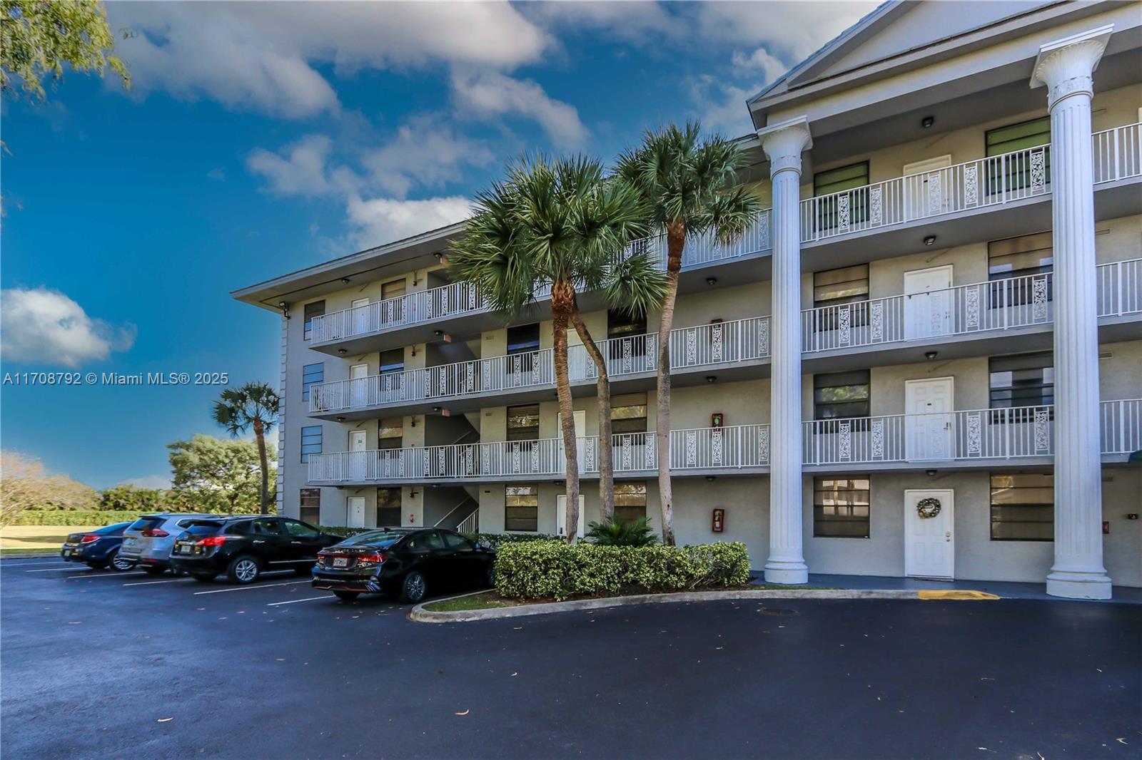 Picture of 1510 Whitehall Dr # 102, Davie, FL 33324