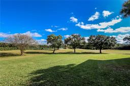 Picture of 1510 Whitehall Dr # 102, Davie, FL 33324