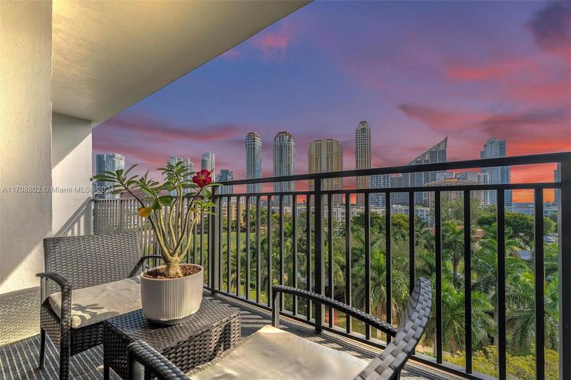 Picture of 17720 N Bay Road # 802, Sunny Isles Beach FL 33160