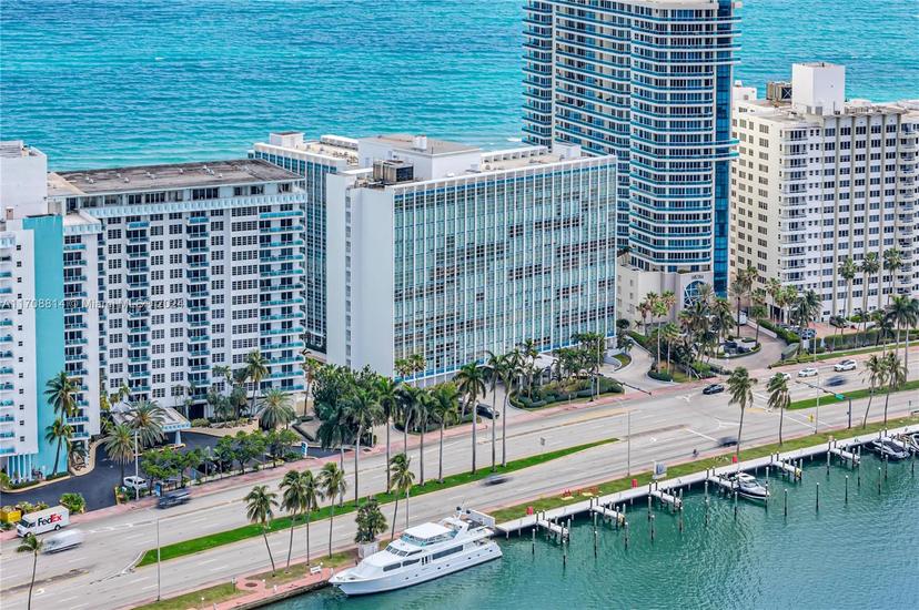 Picture of 5055 Collins Ave # 14M, Miami Beach FL 33140