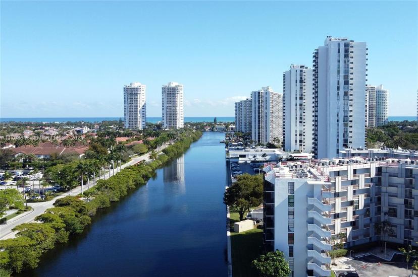 Picture of 3475 N Country Club Dr # 615, Aventura FL 33180
