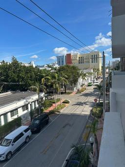 Picture of 360 Meridian Ave # 4C, Miami Beach, FL 33139