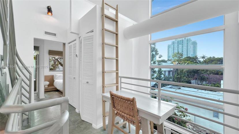 Picture of 734 Michigan Ave # 6, Miami Beach FL 33139