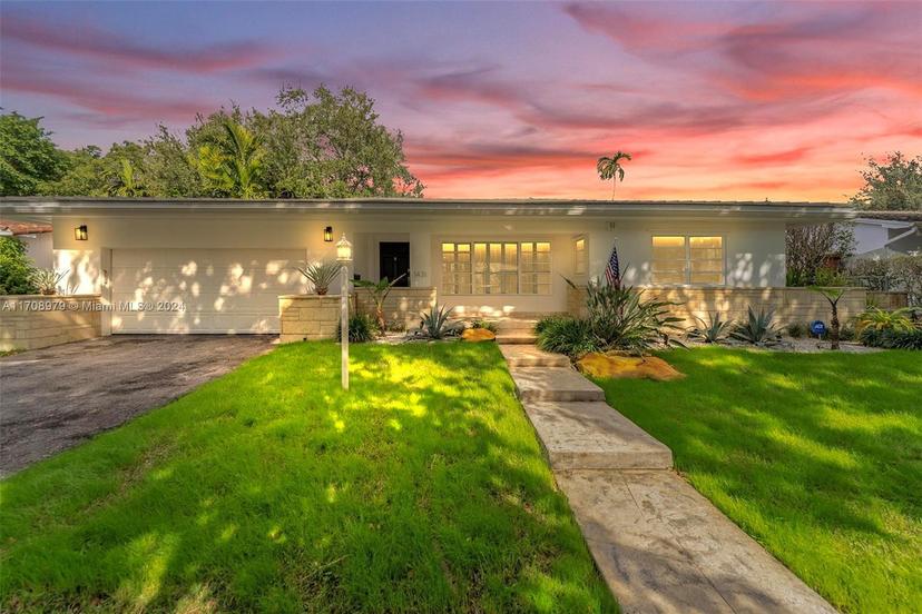 Picture of 1431 Ancona Ave, Coral Gables FL 33146