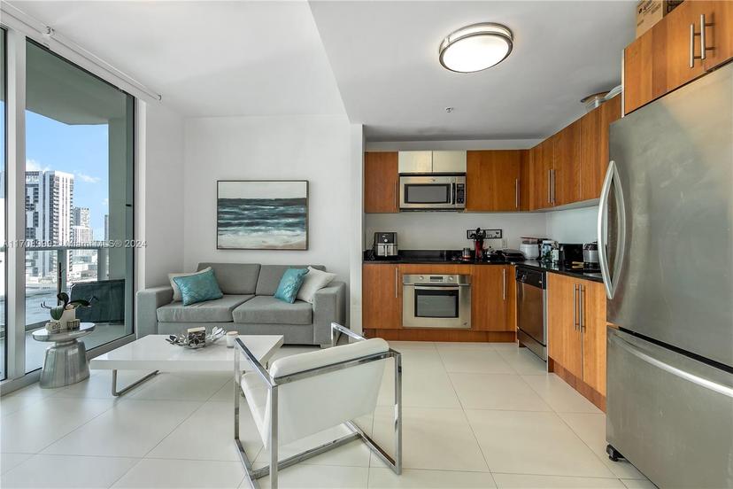 Picture of 300 S Biscayne Blvd # 2309, Miami FL 33131