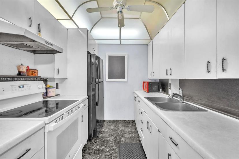 Picture of 4051 Newport N # 4051, Deerfield Beach FL 33442