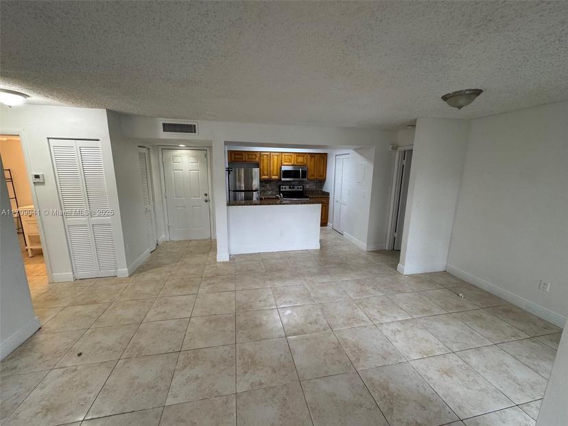 Picture of 1269 SW 46Th Ave # 2401, Pompano Beach FL 33069