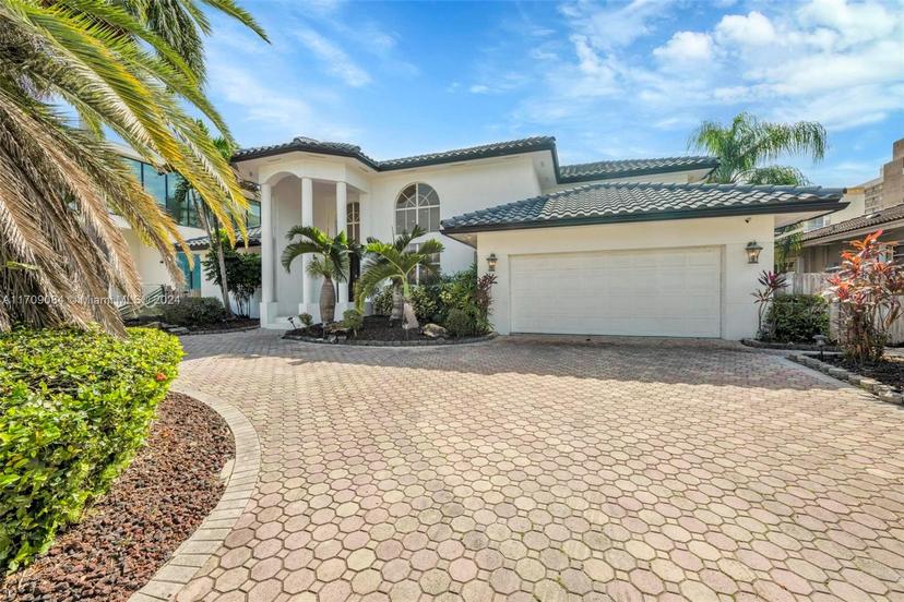 Picture of 2940 NE 164Th St, North Miami Beach FL 33160