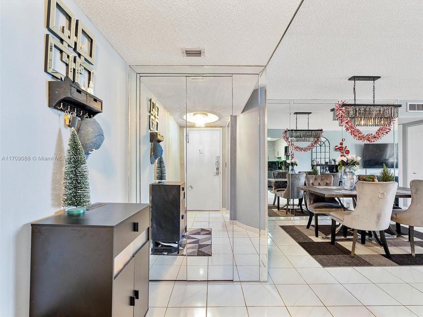 Picture of 2401 S Ocean Dr # 605, Hollywood FL 33019