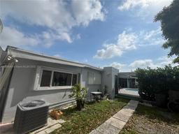 Picture of 9260 SW 164Th St, Palmetto Bay, FL 33157