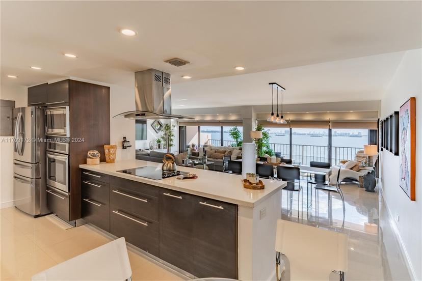 Picture of 1800 NE 114Th St # 1105, Miami FL 33181