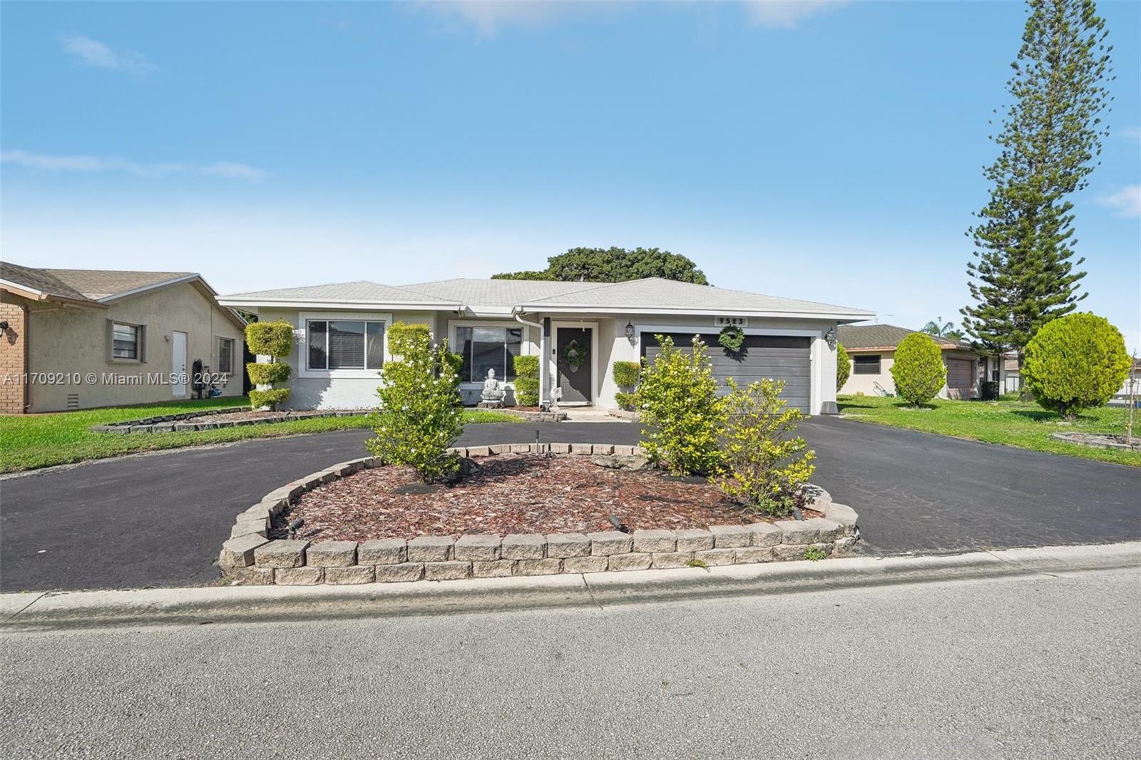 Picture of 9523 NW 82Nd St, Tamarac, FL 33321