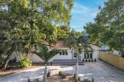 Picture of 902 SE 12Th Ct, Fort Lauderdale, FL 33316
