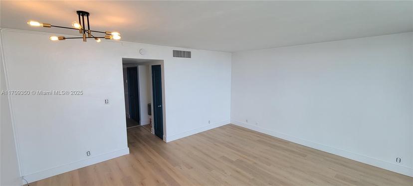 Picture of 1000 West Ave # 831, Miami Beach FL 33139