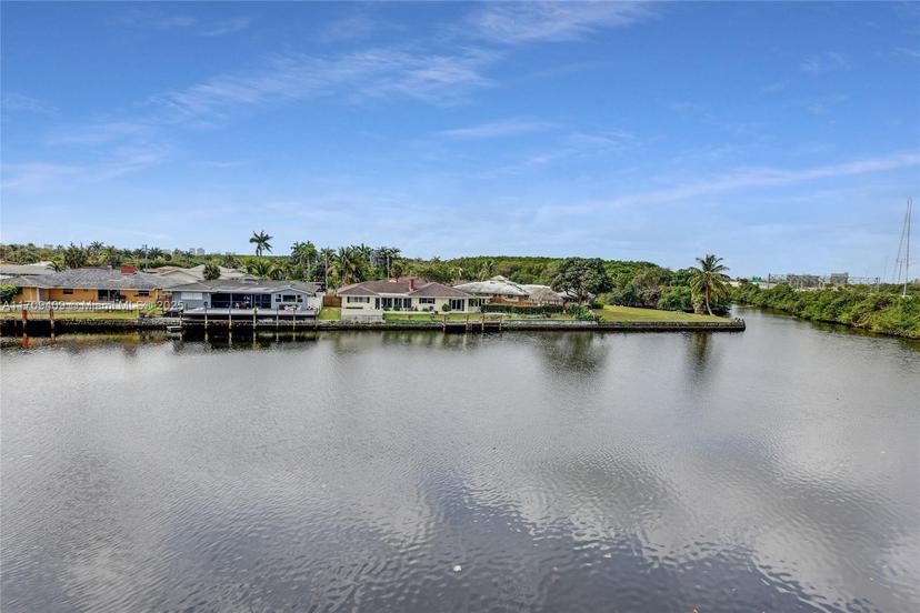 Picture of 1152 NW 30Th Ct # 111, Wilton Manors FL 33311