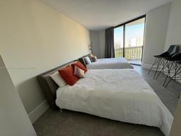 Picture of 2000 Island Blvd # 2404, Aventura, FL 33160