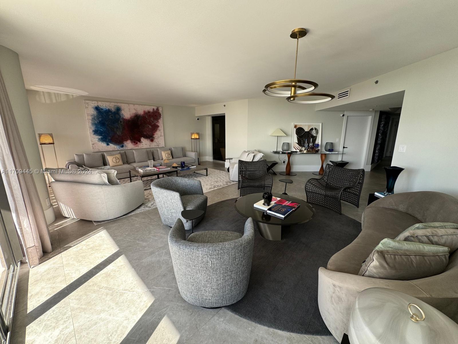 Picture of 2000 Island Blvd # 2404, Aventura, FL 33160